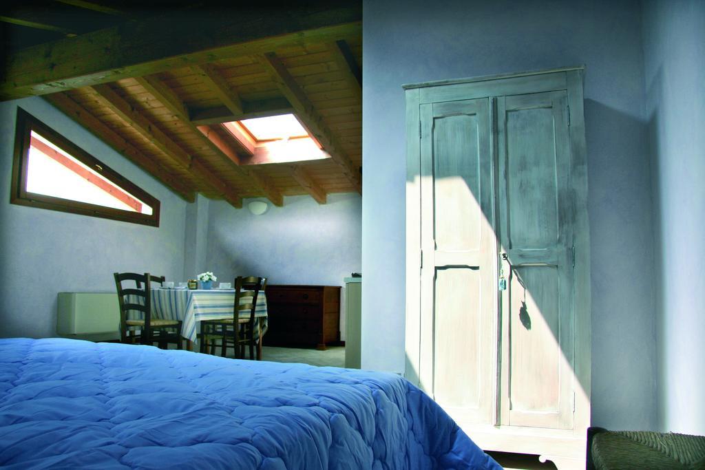 Вилла Cascina Clarabella Исео Номер фото
